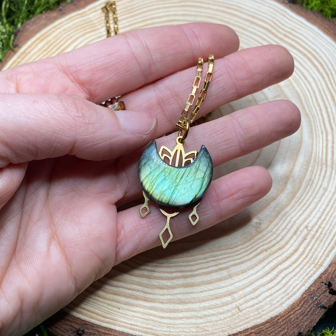 Labradorite Lotus & Teardrop Moon Pendant