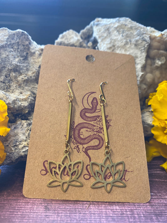 Simple Yet Striking Lotus Blossom Earrings